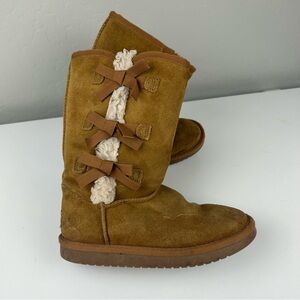 Koolaburra by Ugg Victoria tall tan suede faux fur boots girls size 2